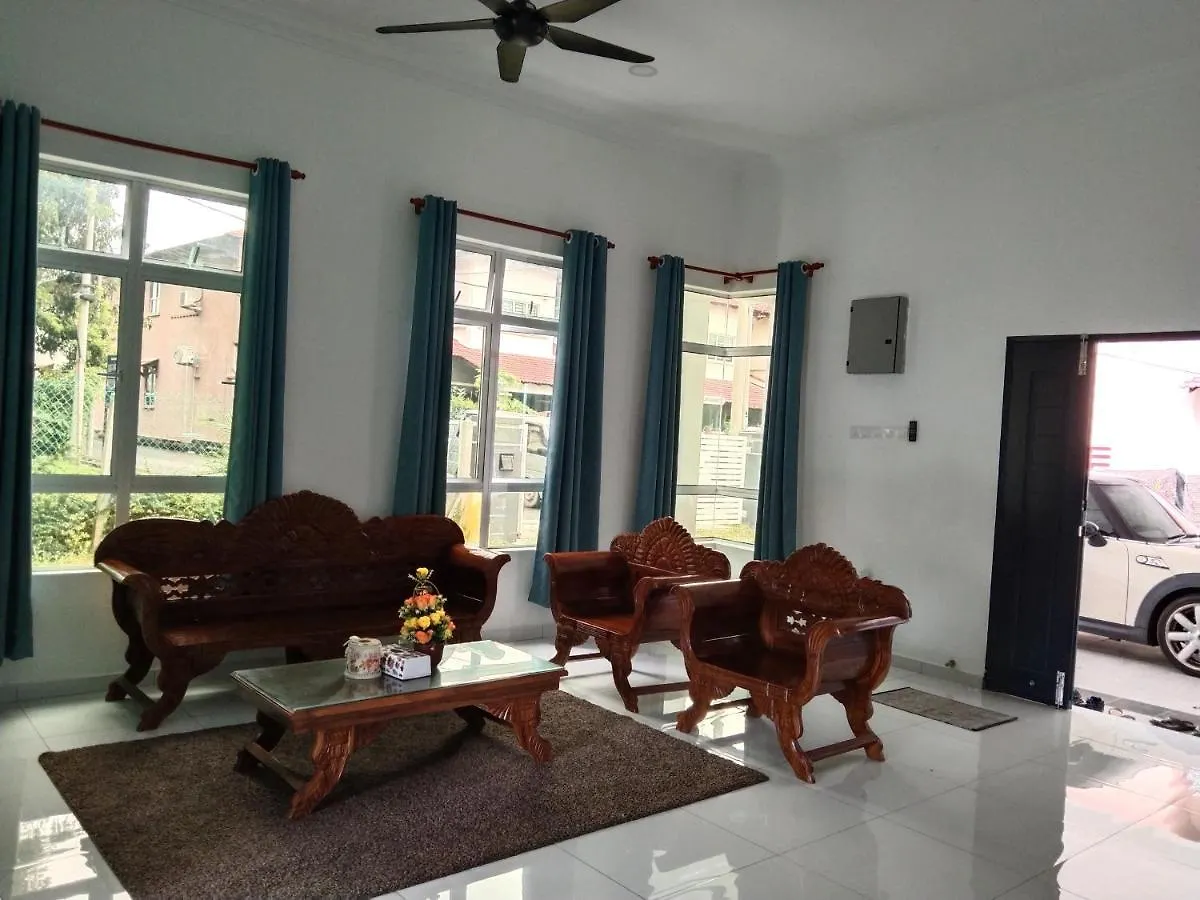 Vakantiehuis Tengkera Homestay Malacca